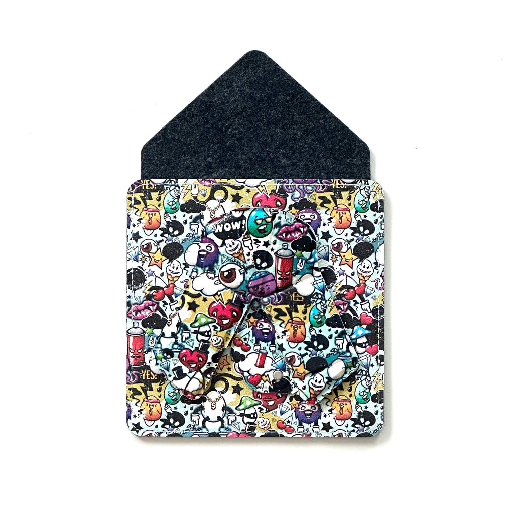 BagPad - Dark Grey + Graffiti